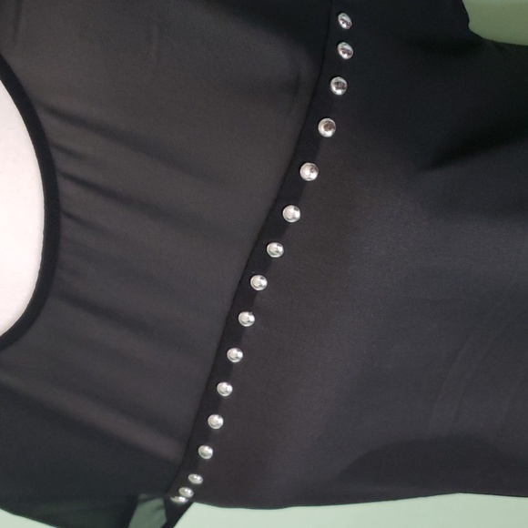🐞H&M black studded blouse - Picture 4 of 11